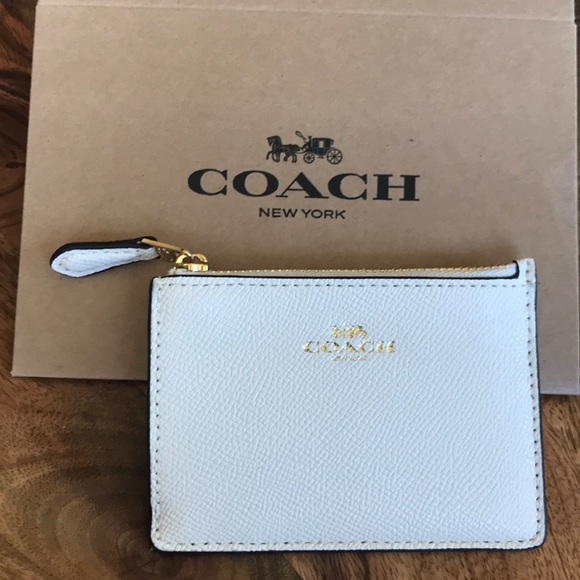 coach white card holder